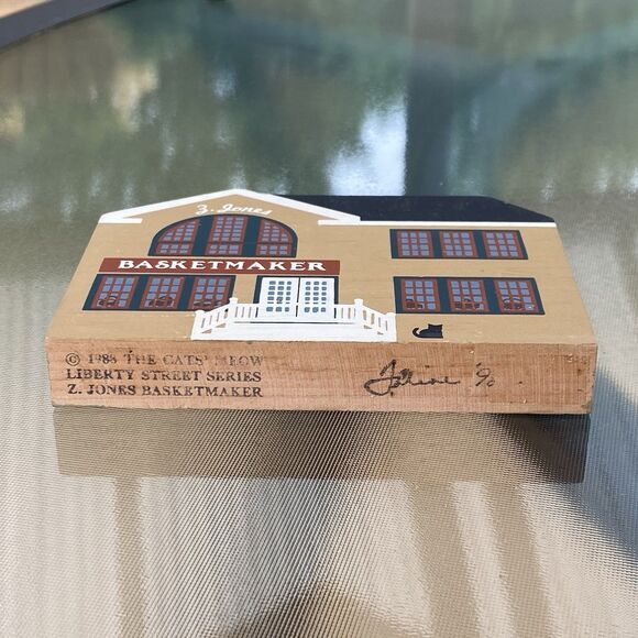 The Cat's Meow Z. JONES BASKETMAKER Wood Building  Shelf Sitter Liberty St. - Picture 5 of 6